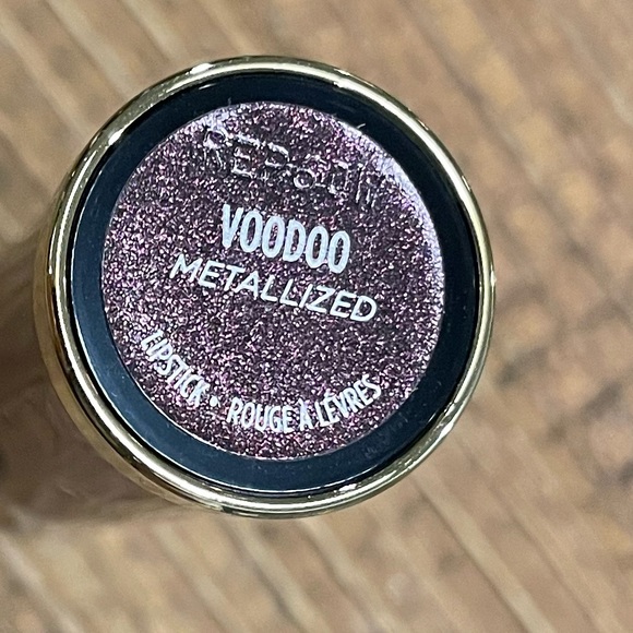 Vice Lipstick - Picture 4 of 4